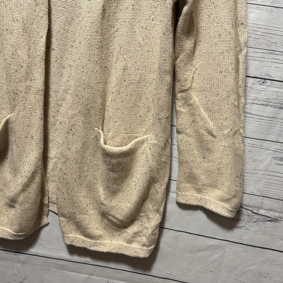 Hatley Heritage Cardigan - Picture 2 of 7